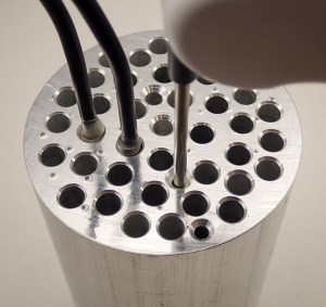 Dry well insert for DS18b20 calibrations